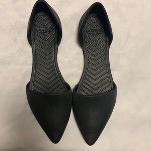 Native Audrey Flat Shoe in Black